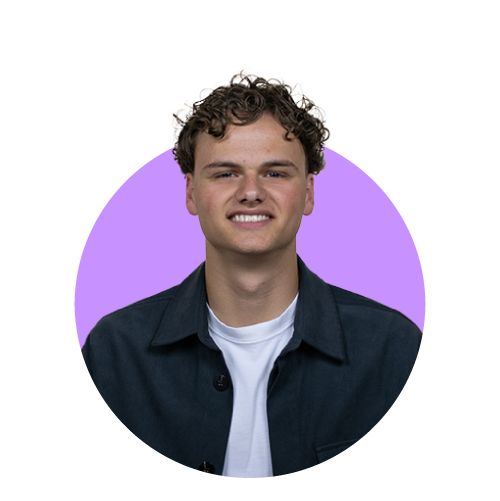 Lachende accountmanager